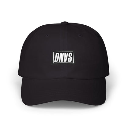 DNVS Classic Dad Cap – Vista frontal – Gorra dad cap algodón