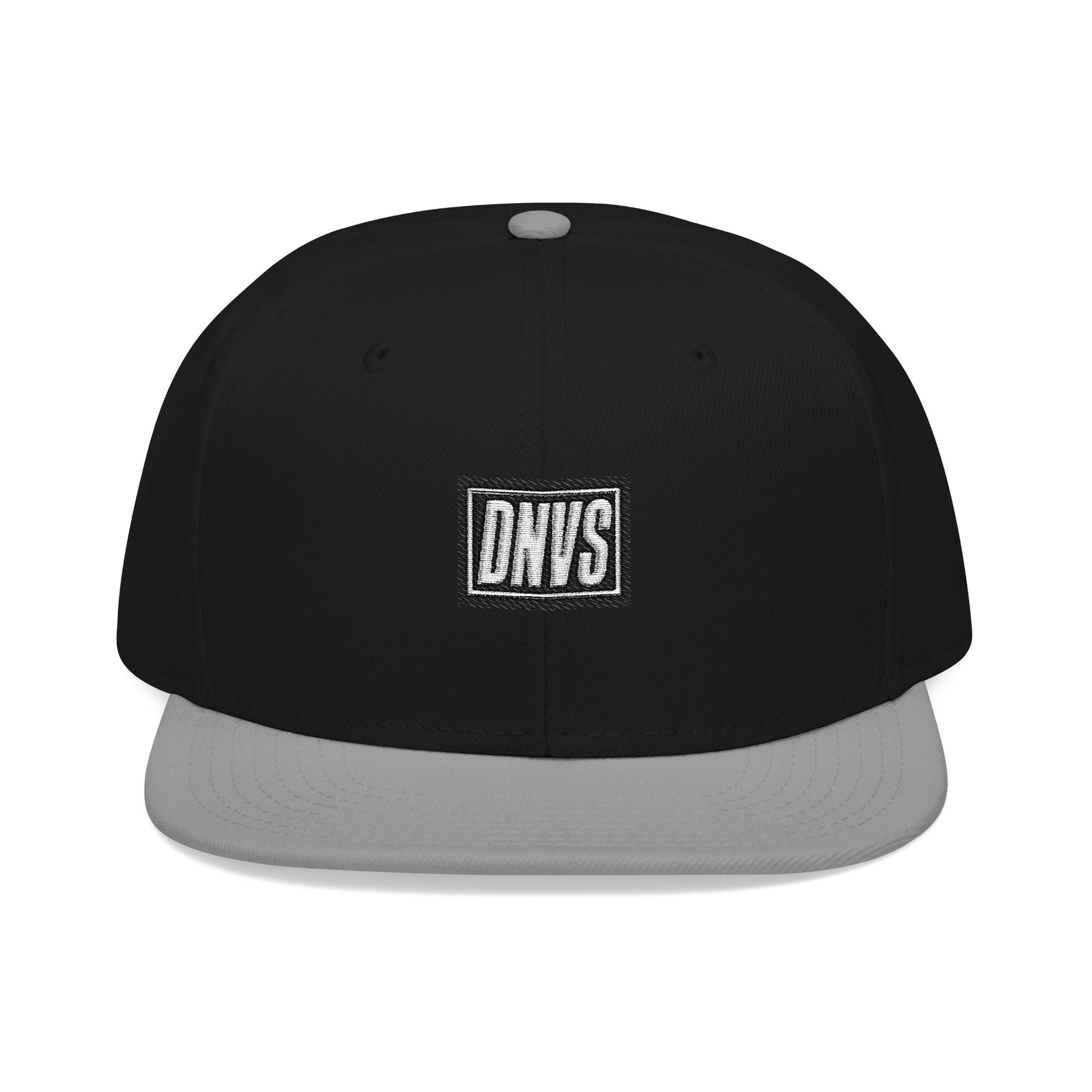DNVS Snapback – Vista posterior – Cierre ajustable snapback