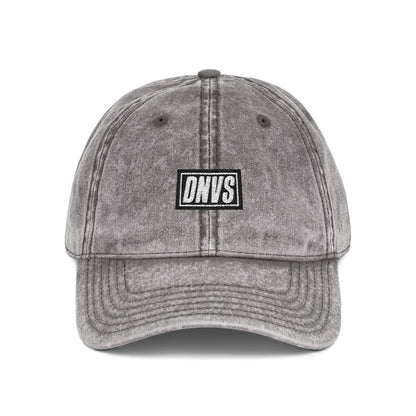 DNVS Vintage Cap – Vista frontal – Gorra washed vintage streetwear